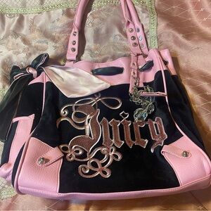 “ Fake “ Juicy Couture Pink and Black Women's Bag.